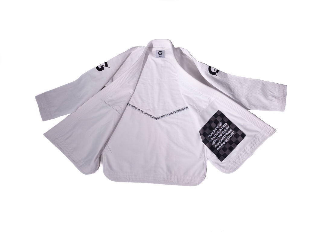 E/4 Premium Gi - White